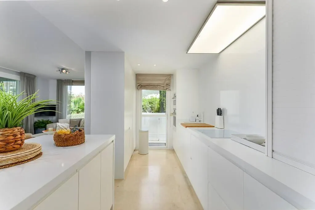 Modern Apt In Alcazaba Lagoon Estepona 0*,