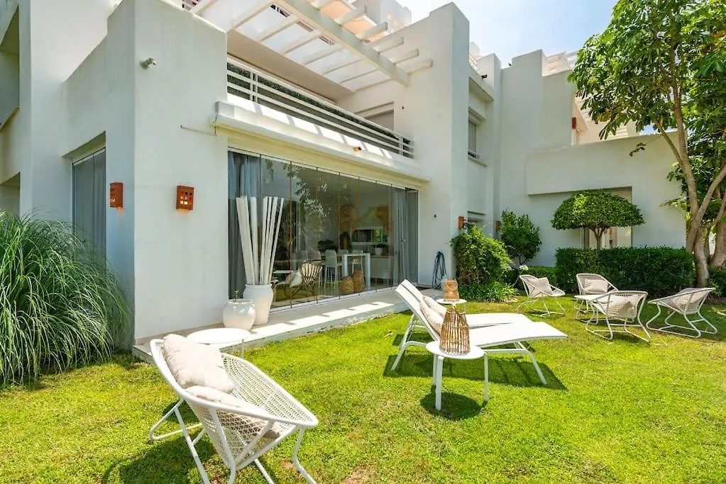 公寓 Modern Apt In Alcazaba Lagoon 埃斯特波纳